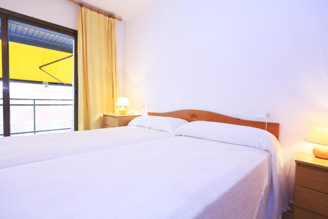 Txingudi - Only Families Apartment Кембрилс Екстериор снимка
